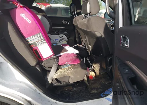 2013 Dodge Durango Sxt z USA, uszkodzony, nr VIN 1C4RDJAG3DC695690